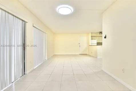 9448 S Belfort Circle Tamarac FL 33321