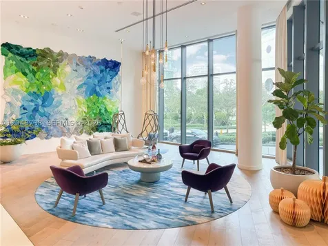 650 NE 32nd Street Miami FL 33137