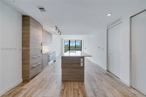 650 NE 32nd Street Miami FL 33137