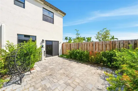 23225 SW 128th Avenue Miami FL 33170