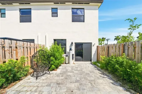 23225 SW 128th Avenue Miami FL 33170