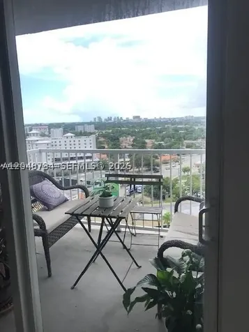 1 Glen Royal Parkway Miami FL 33125