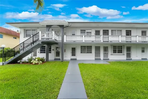 20337 NE 2nd Avenue Miami FL 33179