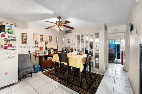 20337 NE 2nd Avenue Miami FL 33179