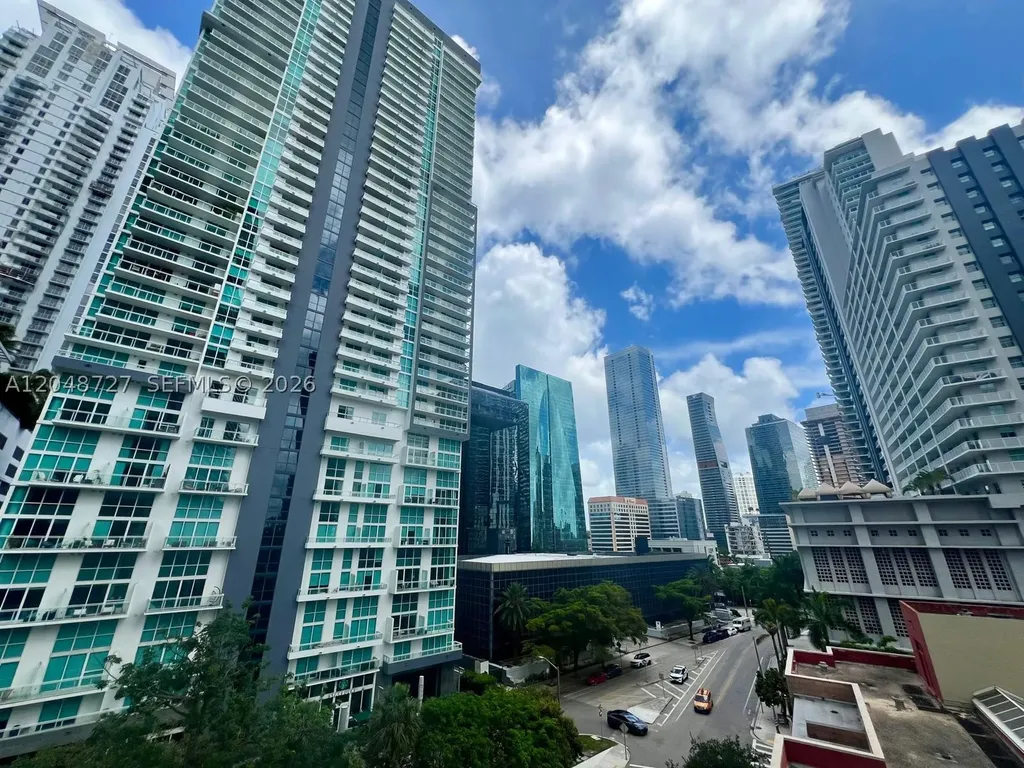 1100 S Miami Avenue Miami FL 33130