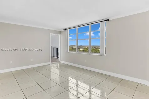 2750 NE 183rd Street Aventura FL 33160