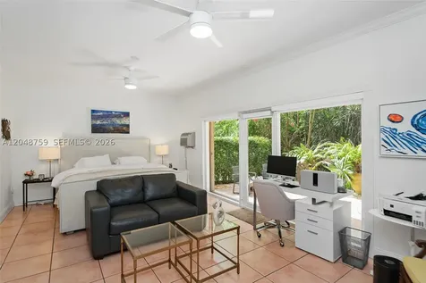 6209 Paradise Point Drive Palmetto Bay FL 33157