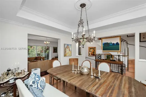 6209 Paradise Point Drive Palmetto Bay FL 33157