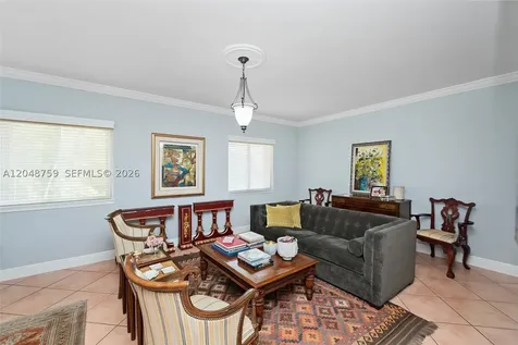 6209 Paradise Point Drive Palmetto Bay FL 33157