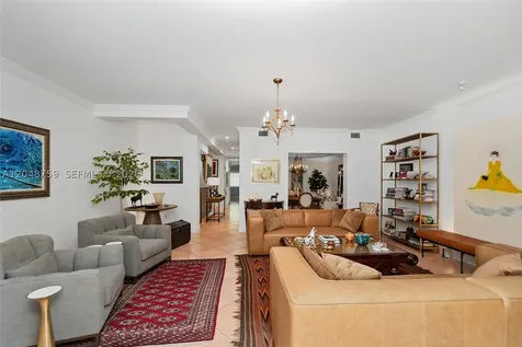 6209 Paradise Point Drive Palmetto Bay FL 33157