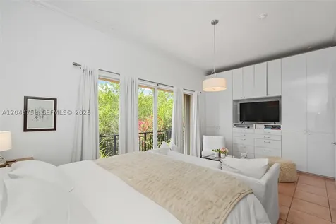 6209 Paradise Point Drive Palmetto Bay FL 33157
