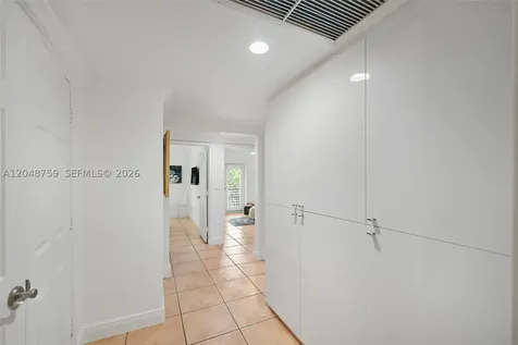 6209 Paradise Point Drive Palmetto Bay FL 33157