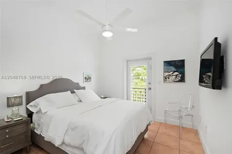 6209 Paradise Point Drive Palmetto Bay FL 33157