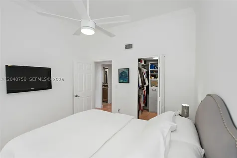 6209 Paradise Point Drive Palmetto Bay FL 33157