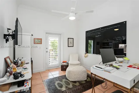 6209 Paradise Point Drive Palmetto Bay FL 33157