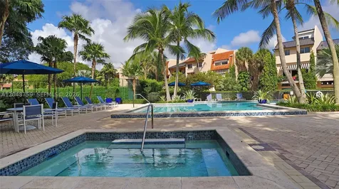 6209 Paradise Point Drive Palmetto Bay FL 33157