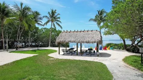 6209 Paradise Point Drive Palmetto Bay FL 33157