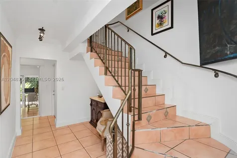6209 Paradise Point Drive Palmetto Bay FL 33157