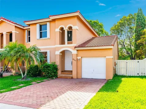 2245 NW 160th Terrace Pembroke Pines FL 33028