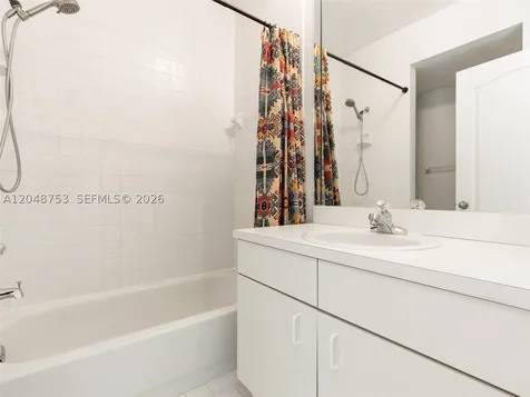 2245 NW 160th Terrace Pembroke Pines FL 33028
