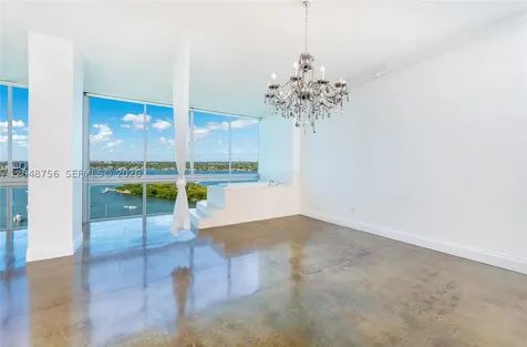 7934 West Drive North Bay Village FL 33141