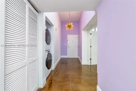 7934 West Drive North Bay Village FL 33141