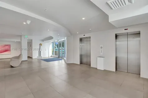 7934 West Drive North Bay Village FL 33141
