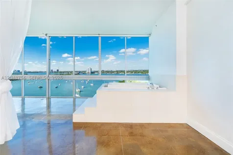 7934 West Drive North Bay Village FL 33141