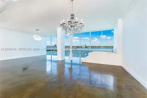 7934 West Drive North Bay Village FL 33141