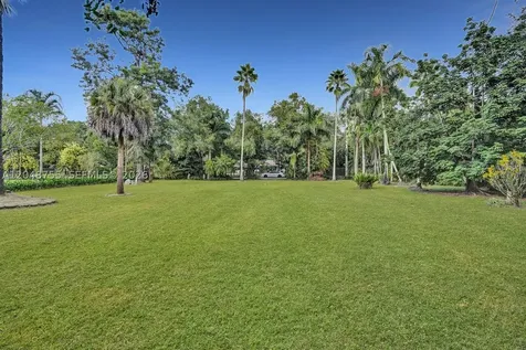 14270 SW 20th Street Davie FL 33325