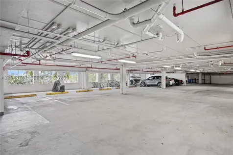 6362 Collins Avenue Miami Beach FL 33141
