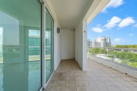 6362 Collins Avenue Miami Beach FL 33141