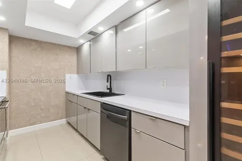 9801 Collins Avenue Bal Harbour FL 33154