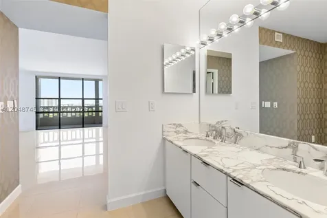 9801 Collins Avenue Bal Harbour FL 33154