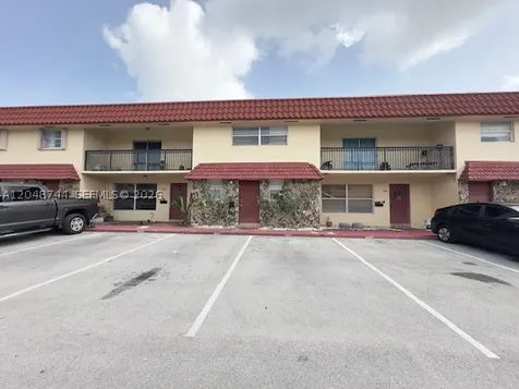 6631 SW 41st Place Davie FL 33314