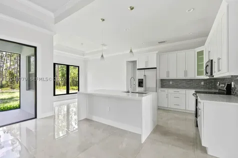 1412 22nd Avenue NE Naples FL 34120