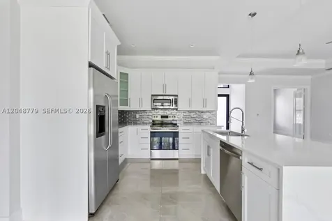 1412 22nd Avenue NE Naples FL 34120
