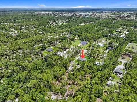 1412 22nd Avenue NE Naples FL 34120
