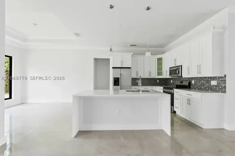 1412 22nd Avenue NE Naples FL 34120
