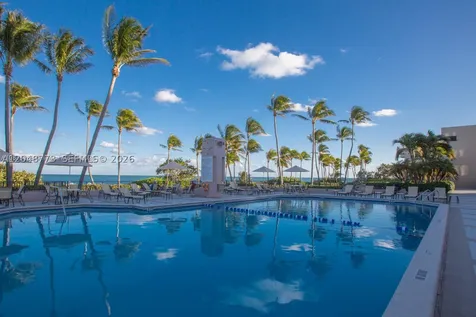 181 Crandon Boulevard Key Biscayne FL 33149