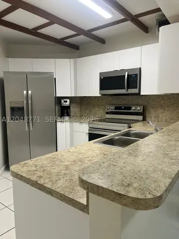 10241 NW 9th St Circle Miami FL 33172