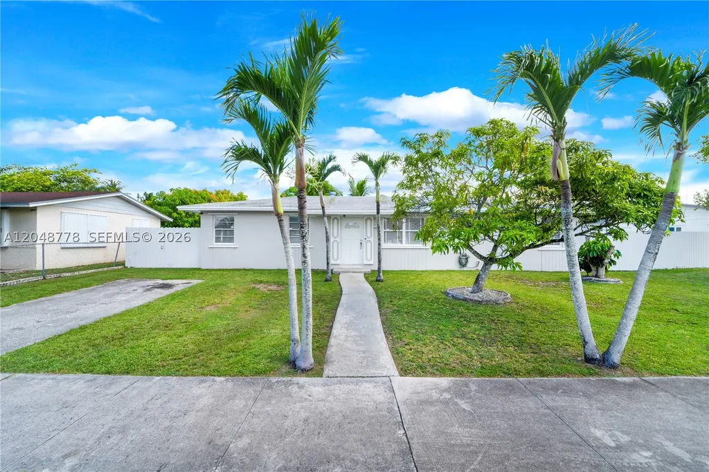 1759 W Mowry Court Homestead FL 33030