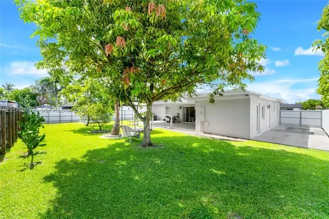 1759 W Mowry Court Homestead FL 33030