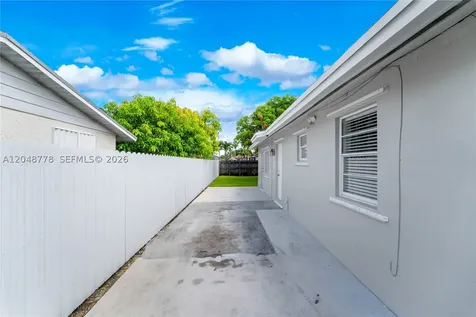 1759 W Mowry Court Homestead FL 33030