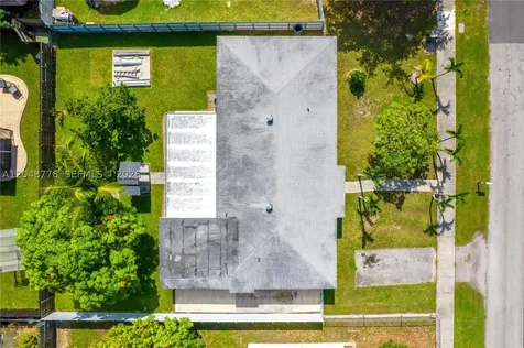 1759 W Mowry Court Homestead FL 33030