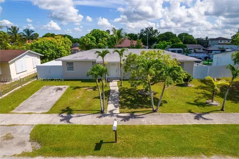 1759 W Mowry Court Homestead FL 33030