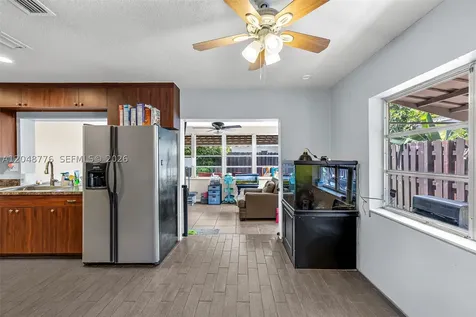 5045 SW 10th Street Margate FL 33068