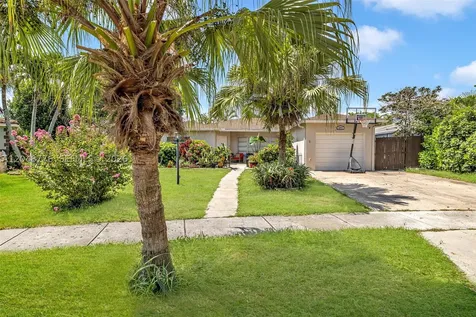 5045 SW 10th Street Margate FL 33068