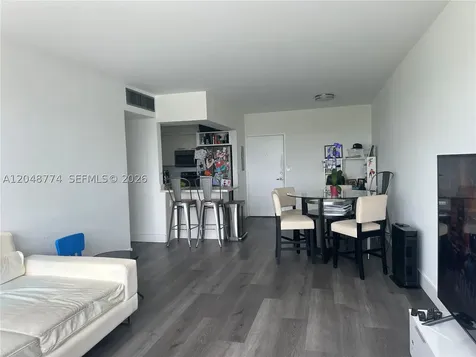 7441 Wayne Avenue Miami Beach FL 33141