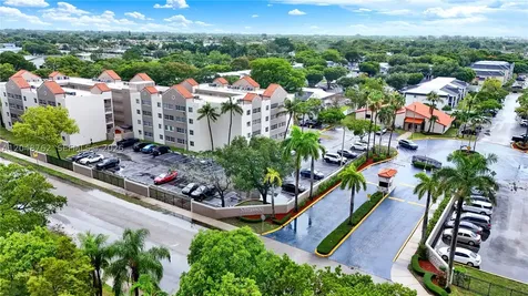 Hialeah FL 33015